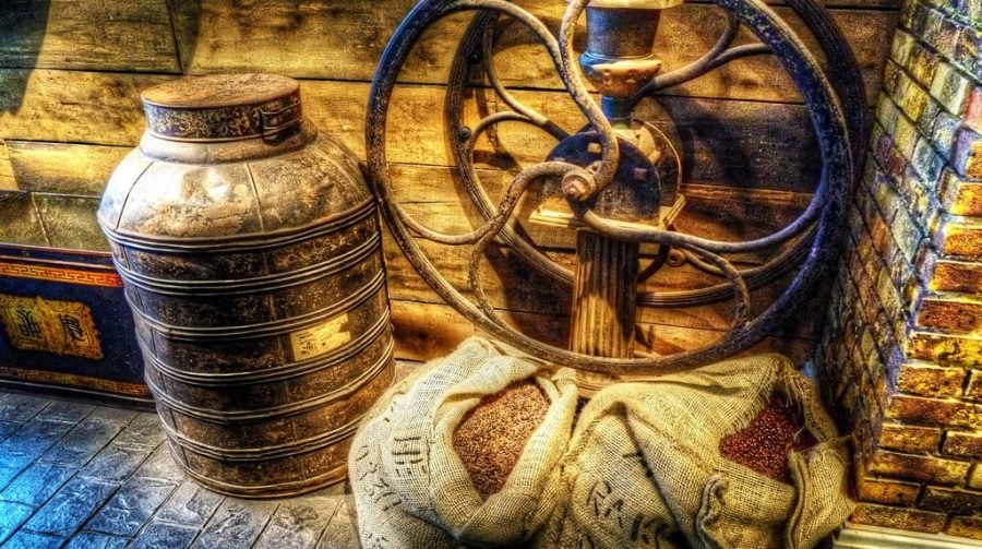 el Café a las Américas, forexpros cafe, cafeterias en el mundo, el Café en Holanda, El Café Londinense, El Café en París, El Café en Marsella, Historia del Café Veneciano, La Península Arábiga, La Historia del Café en Estambul, los Comienzos del Café, Kaldi , el Origen y la Historia del Café en el Mundo